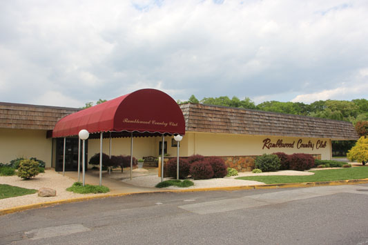 Entrance of Ramblewood Country Club in Mount Laurel New Jersey